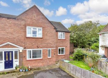 Thumbnail Maisonette for sale in Capell Close, Coxheath, Maidstone, Kent