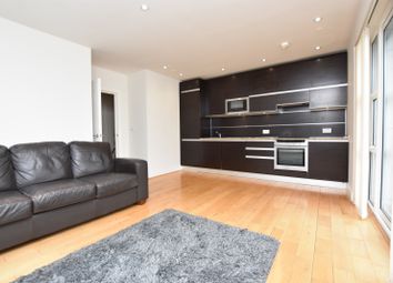 2 Bedrooms Flat to rent in Spratt Hall Road, London E11