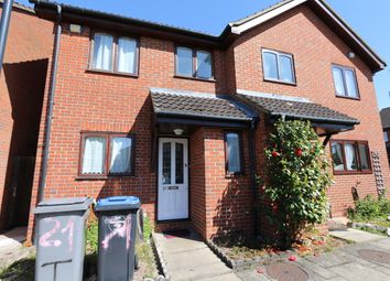 2 Bedroom Semi-detached house for rent