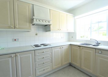 Enfield - Terraced house to rent               ...