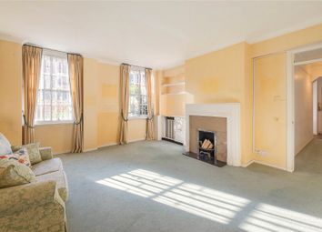 1 Bedrooms Flat for sale in Cranmer Court, Whiteheads Grove, Chelsea, London SW3