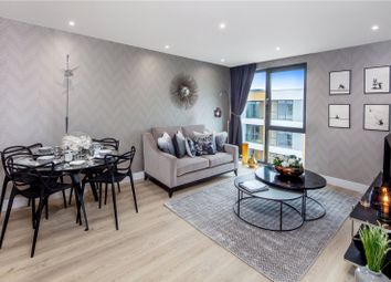 Thumbnail 2 bed flat for sale in London Road, Sevenoaks, Kent