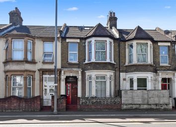 4 bed flat for sale in Lea Bridge Road, Leyton, London E10