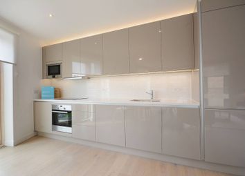 Thumbnail Flat to rent in Rodney Road, Elephant And Castle, London