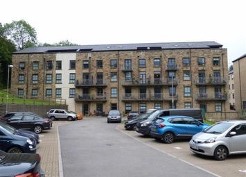 2 Bedrooms Flat for sale in Kinderlee Mill North, Chisworth, Glossop SK13