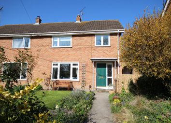 3 Bedroom Semi-detached house for rent