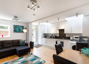Thumbnail Flat to rent in Thorparch Road, Vauxhall, London
