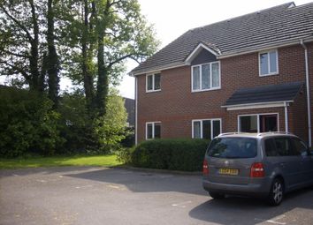 Thumbnail 1 bed flat to rent in Kings Road, Petersfield