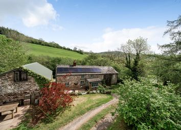 Thumbnail Cottage for sale in Lower Panteg, Pengenffordd, Powys