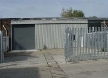 Thumbnail Industrial to let in Unit 4B Kennet Weir Industrial Estate, Arrowhead Road, Reading