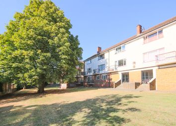 2 Bedrooms Flat for sale in Brockley Park, Forest Hill SE23