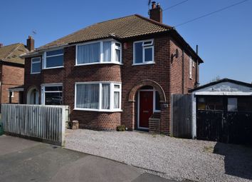 3 Bedrooms Semi-detached house for sale in Woodgate Drive, Birstall, Leicester LE4