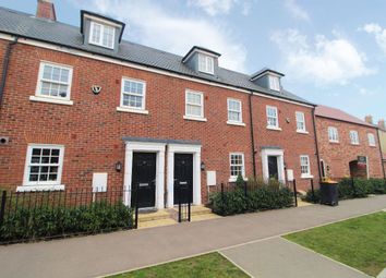 3 Bedrooms Terraced house for sale in King Alfred Way, Great Denham MK40