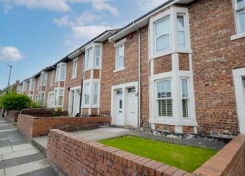 Thumbnail 3 bed flat for sale in Stratford Grove West, Newcastle Upon Tyne
