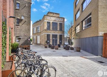 Thumbnail Flat to rent in Carpet Street, London