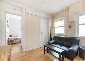 Thumbnail 1 bed flat to rent in Cathles Road, Clapham