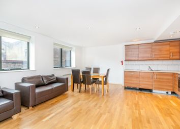 Thumbnail 3 bedroom flat to rent in Fieldgate Street, Liverpool Street