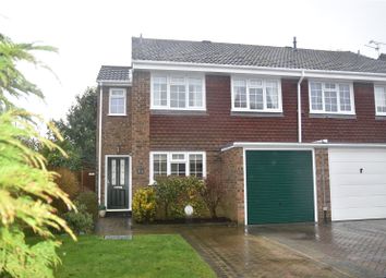 3 Bedrooms Semi-detached house for sale in Jubilee Close, Pamber Heath, Tadley, Hampshire RG26