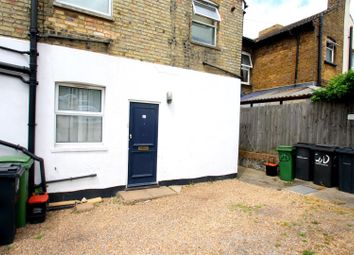 Thumbnail 1 bed flat to rent in Mote Road, Maidstone, Kent