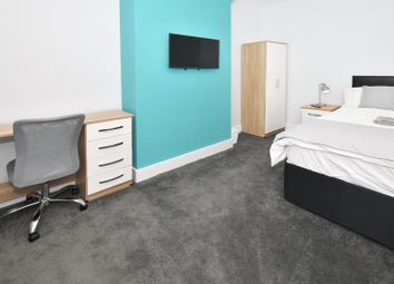 Thumbnail Room to rent in Brunswick Place, Stoke-On-Trent