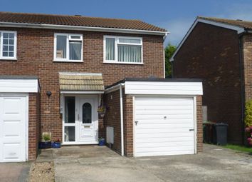 3 Bedroom Semi-detached house for rent