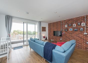 Thumbnail Flat to rent in Station Road, Watford