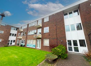 Thumbnail 2 bed flat for sale in Hutton Road, Shenfield, Brentwood