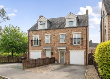 Thumbnail Town house for sale in Oak Way, Selby