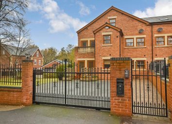 3 Bedrooms Villa for sale in Brackley Lane, Bolton BL5