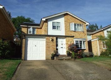 4 Bedrooms Detached house for sale in Rib Vale, Hertford SG14