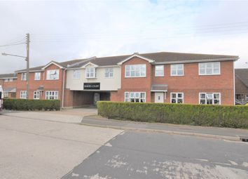 Thumbnail Flat for sale in Church Parade, Canvey Island