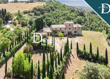Thumbnail Villa for sale in Strada Provinciale di Monteluco, Castelnuovo Berardenga, Toscana