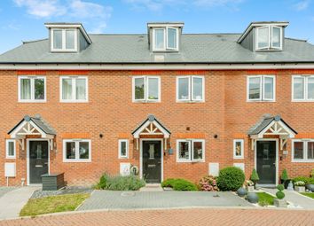 Thumbnail 3 bedroom town house for sale in Berry Close, Copthorne, Crawley