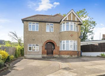 Thumbnail Detached house for sale in Ridge Close NW4,