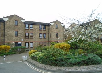 Thumbnail 1 bed flat to rent in Wedmore Gardens, Upper Holloway