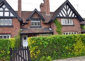 2 Bedrooms Cottage for sale in Longton Road, Trentham, Stoke-On-Trent ST4