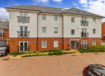 Thumbnail Flat to rent in Virginia Drive, Haywards Heath