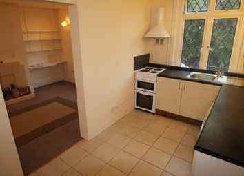 Thumbnail 2 bedroom flat to rent in Blenheim Crescent, South Croydon