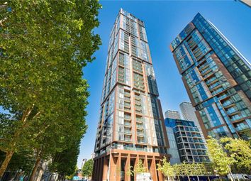 Thumbnail 1 bed flat to rent in Maine Tower, Canary Wharf