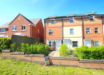 3 Bedroom Town house for sale