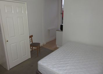 0 Bedrooms Studio to rent in Manstone Road, Kilburn, London NW2