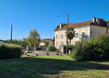 Thumbnail 4 bed property for sale in 16390 Aubeterre-Sur-Dronne, France