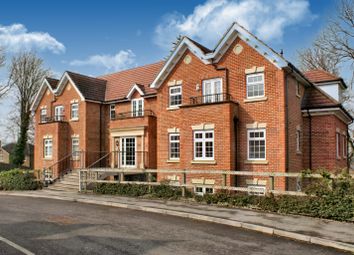 Thumbnail Flat to rent in Kings View, Alton, Hampshire