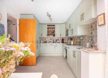 0W6Rww - Kitchen C.Jpg