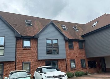 Thumbnail Flat for sale in Perseus House, Francis Close, Thatcham