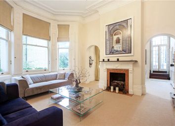 2 Bedrooms Flat to rent in Southwell Gardens, South Kensington, London SW7
