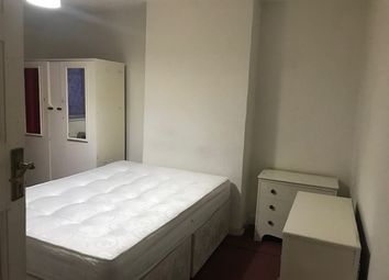 3 Bedroom Semi-detached house for rent