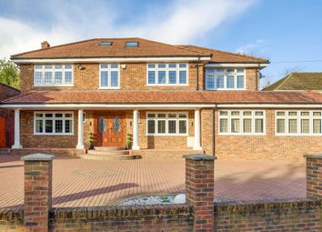 Thumbnail 6 bed detached house for sale in Daws Lea, High Wycombe