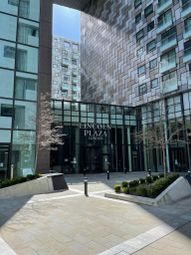 Thumbnail Flat to rent in Lincoln Plaza, Canary Wharf