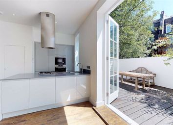 3 Bedrooms Mews house for sale in Victoria Mews, London NW6
